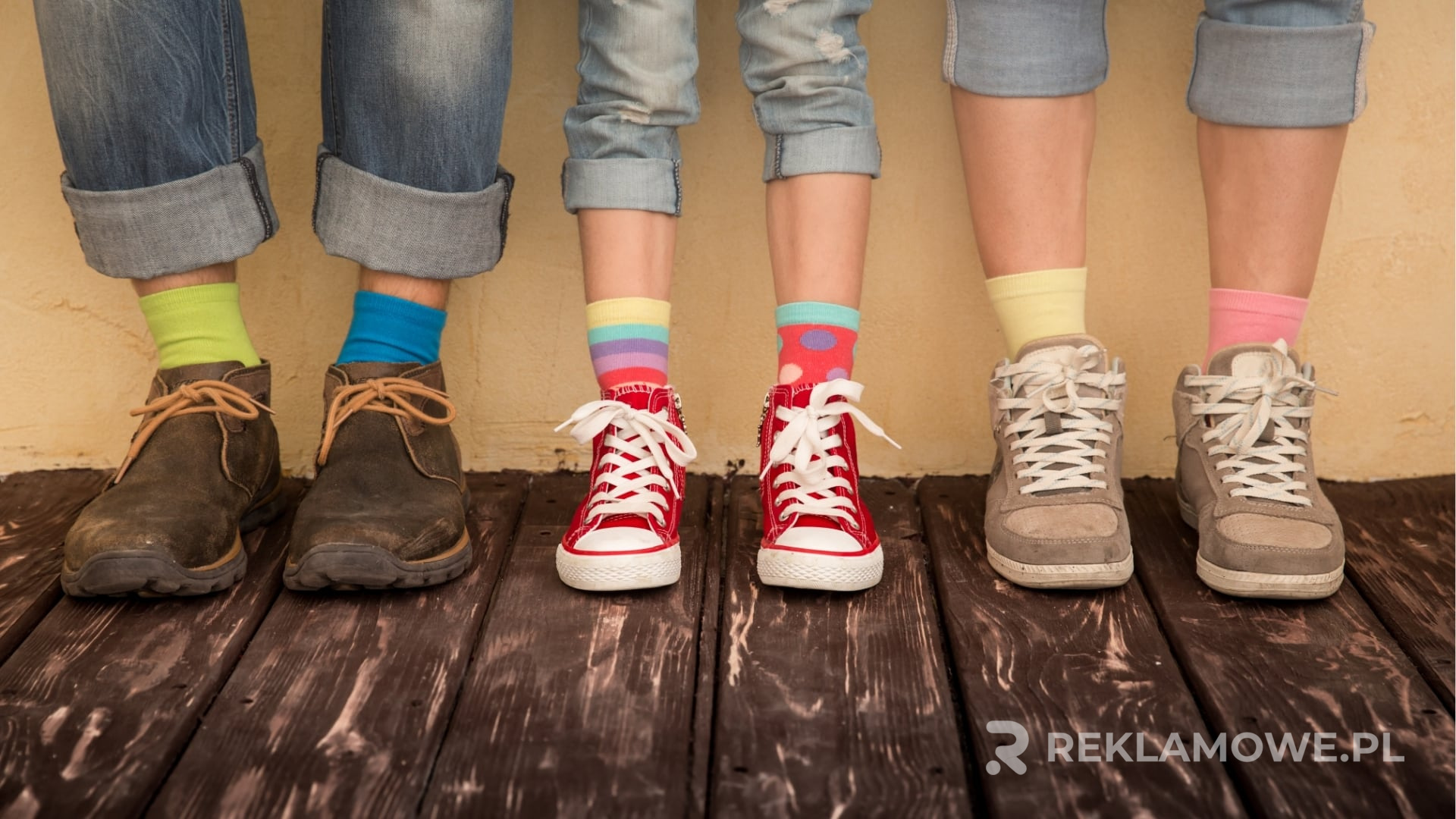 Buty reklamowe jako narzędzie marketingowe