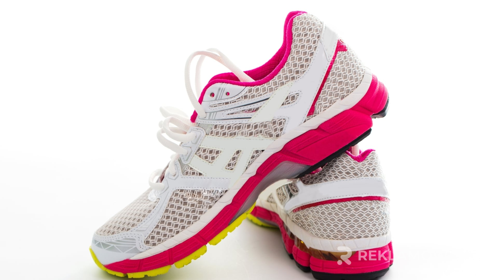 Buty reklamowe użyte w strategii marketingowej