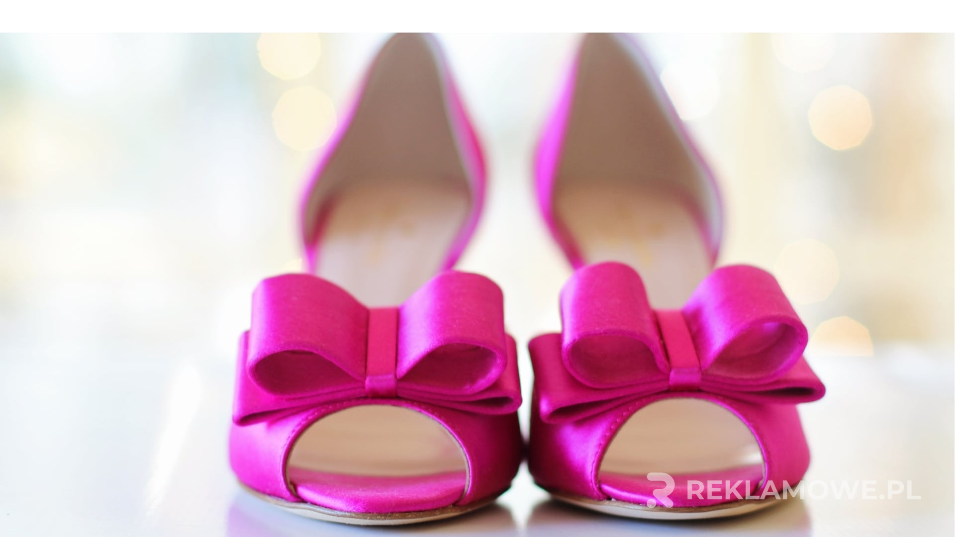 Produkcja butów reklamowych na dużą skalę